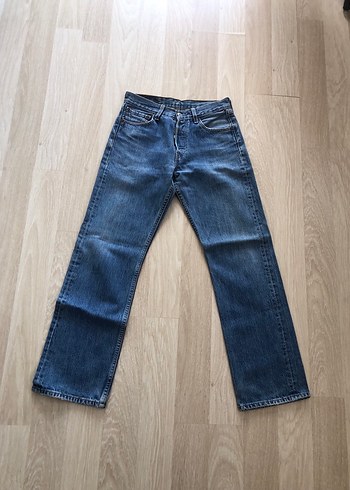 Levis Jean