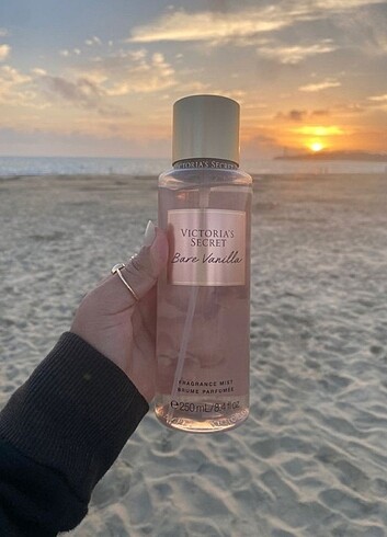 Beden 10 ML BARE VANILLA VICTORIAS SECRET