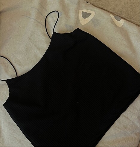 basic askılı siyah top