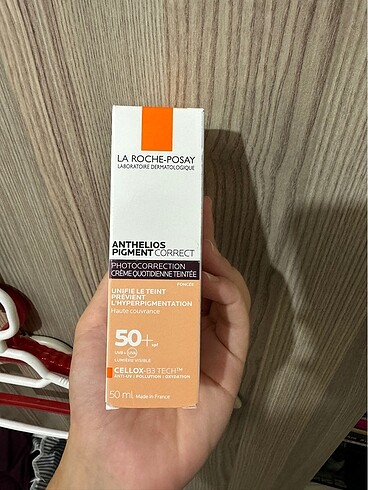 La roche posay renkli güneş kremi
