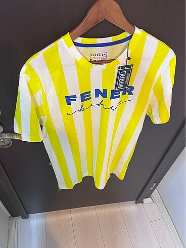 Fenerium Orjinal Fenerbahçe Tshirt M beden