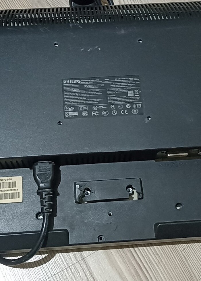 Çalışır durumda WGA lı monitör  - Görsel 3