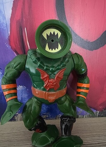 MOTU HE-MAN LEECH FİGÜR