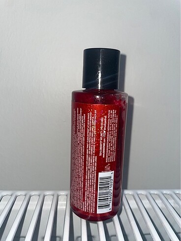 Diğer Manic panic saç boyası