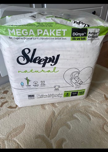 Sleepy Natural Mega Paket Bebek Bezi 4 Numara 152 Adet