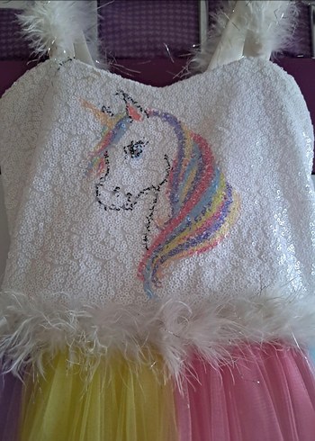 Diğer Nakışlı Unicorn Desenli Çok Renkli Kız Elbisesi 5-6 yaş