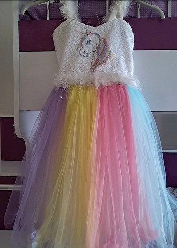 Nakışlı Unicorn Desenli Çok Renkli Kız Elbisesi 5-6 yaş