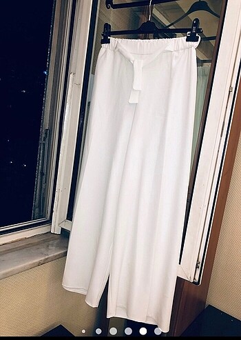 42 Beden beyaz Renk SIFIR-İÇ GÖSTERMEZ-LEKE TUTMAZ-PANTALON