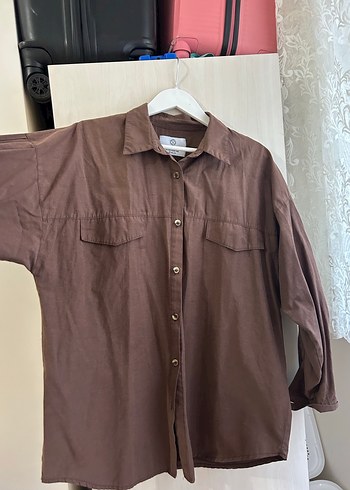 Düğmeli Kahverengi Keten Kadın Gömlek - Görsel 2