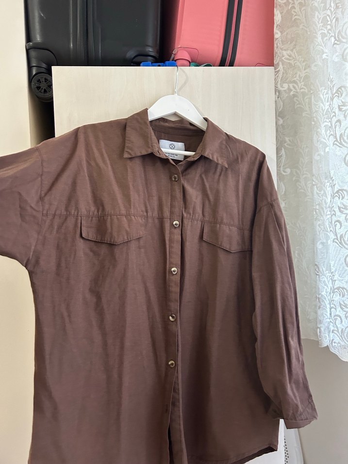 Düğmeli Kahverengi Keten Kadın Gömlek - Görsel 3