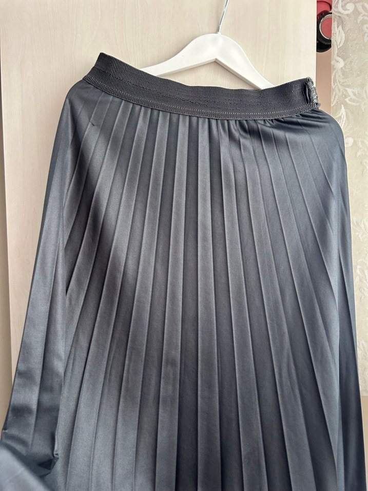 Gri Piliseli Uzun Kadın Etek - Görsel 2