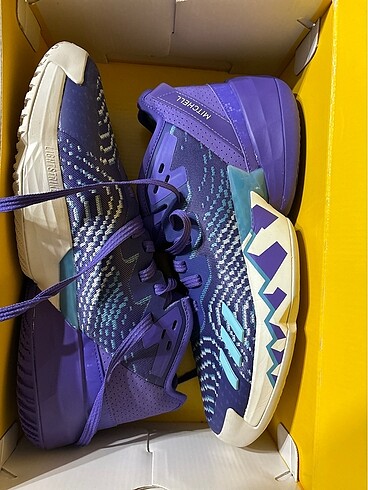 Adidas MITCHELL Basketbol ayakkabısı