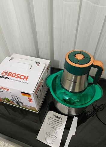 BOSCH MARKA 5 LİTRE 5 BIÇAKLI ÇELİK ROBOT
