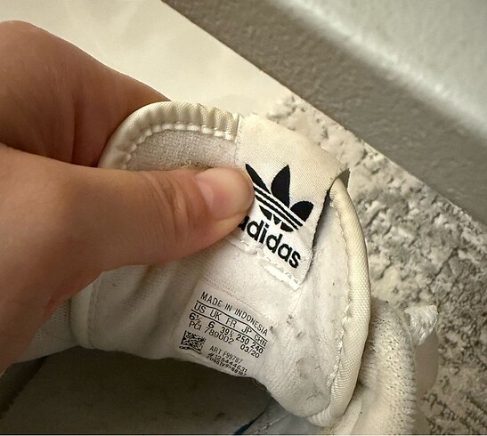 39,5 Beden çeşitli Renk Orjinal Adidas