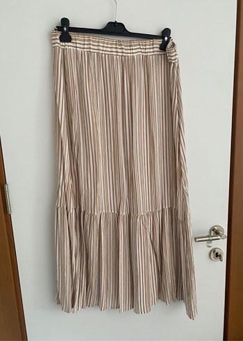 Bej Çizgili Pilili Hamile Etek - Görsel 2