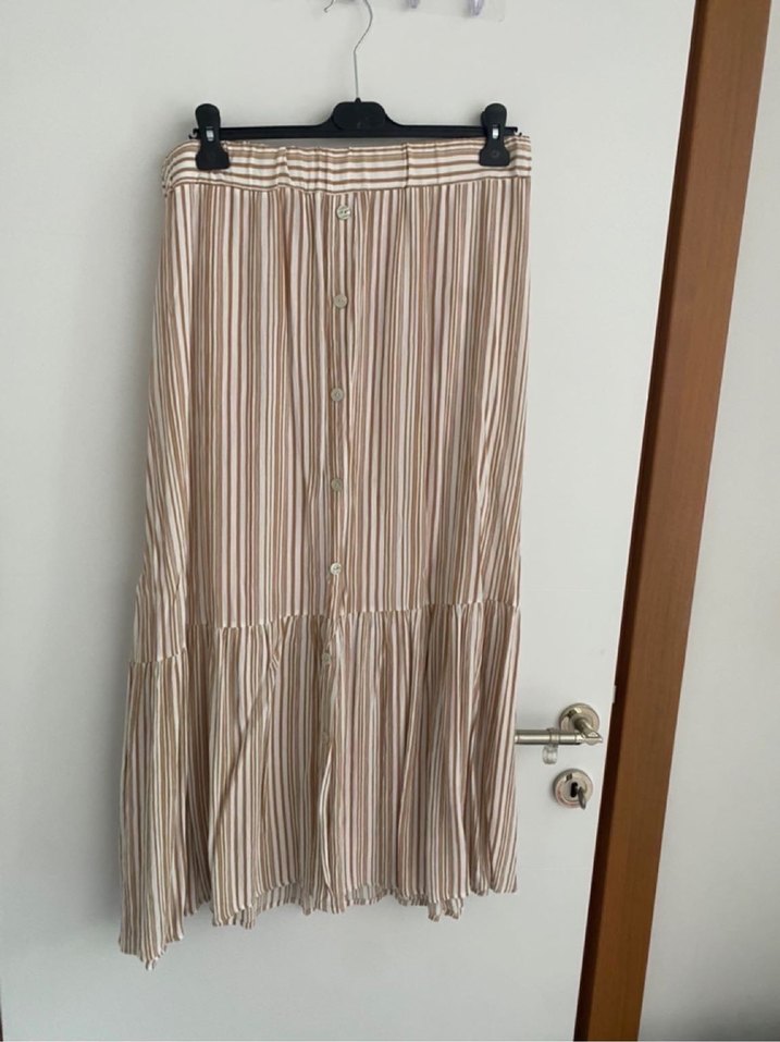 Bej Çizgili Pilili Hamile Etek - Görsel 4