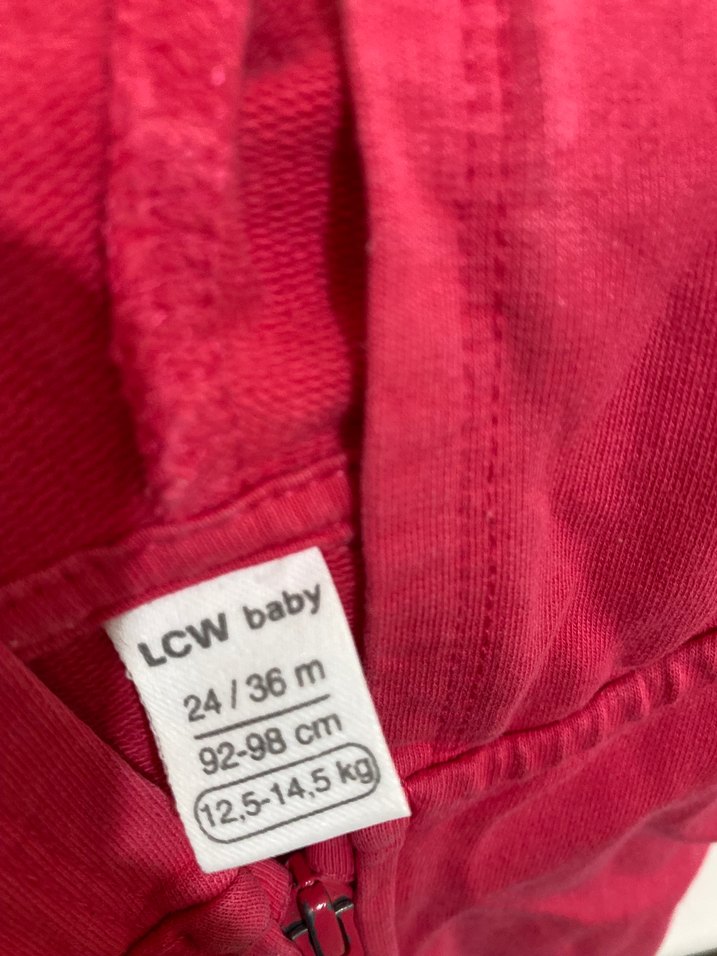 Kız Çocuk Kapüşonlu Kırmızı Fermuarlı Yelek - Görsel 4