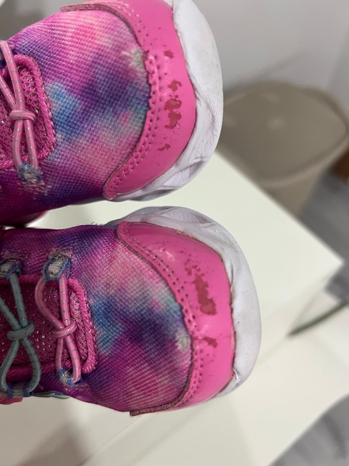 Kız Çocukları için Pembe Batik Desenli Spor Ayakkabı - Görsel 4