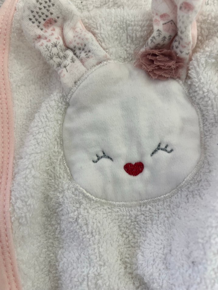 Kız Çocuk Kapüşonlu Beyaz Bornoz - Görsel 3