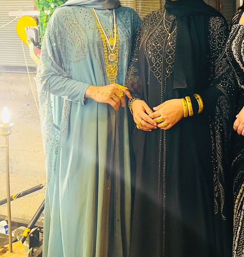 Payetli Siyah Uzun Kollu Nişan Elbisesi - Görsel 2