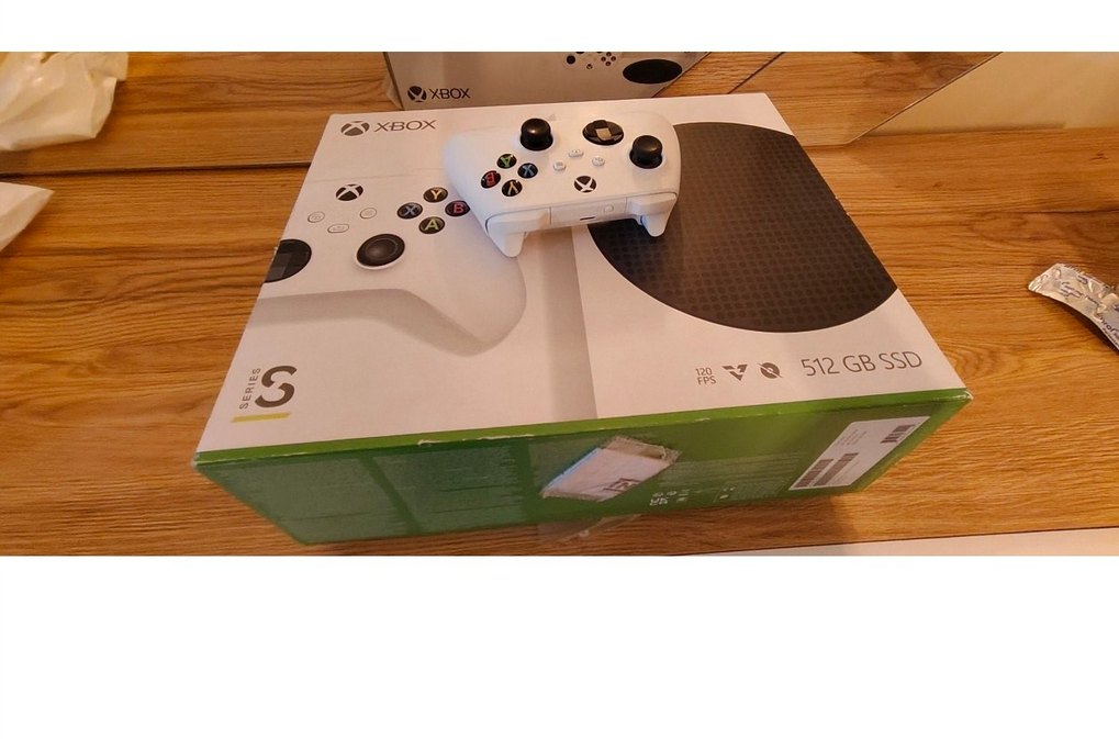 Xbox Series S Oyun Konsolu - Görsel 2