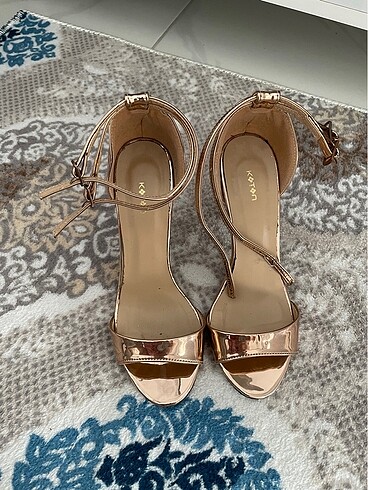 Kadın topuklu ayakkabı - Görsel 5