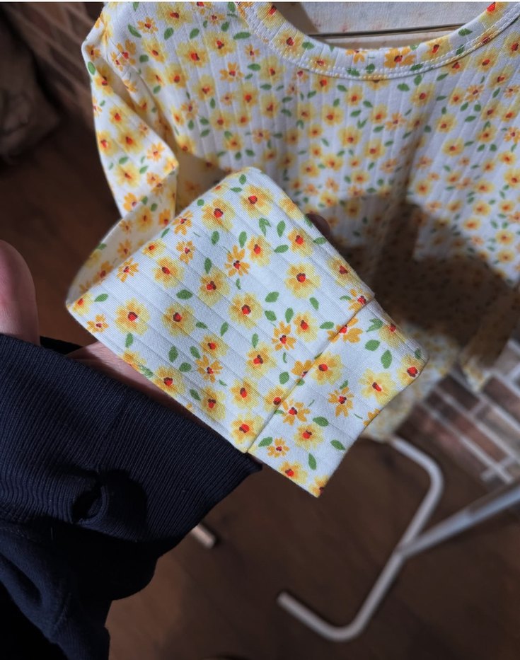 Sarı Çiçekli Bebek Kız Uzun Kollu Takım - Görsel 3