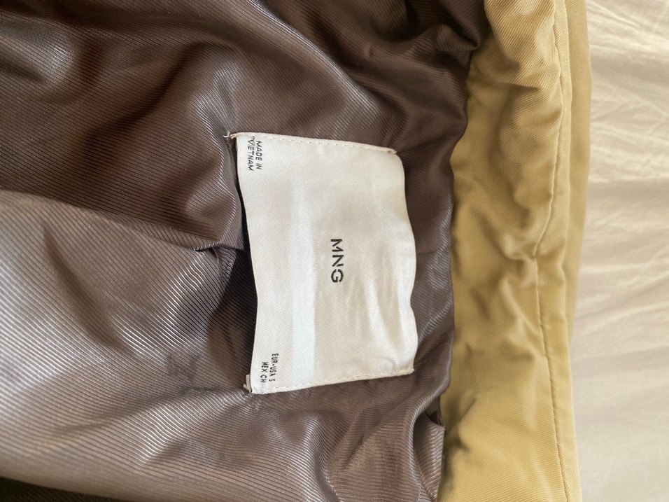 Bej Düğmeli Kadın Trençkot - Görsel 3