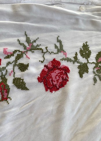 Nakışlı Beyaz gömlek - Görsel 2