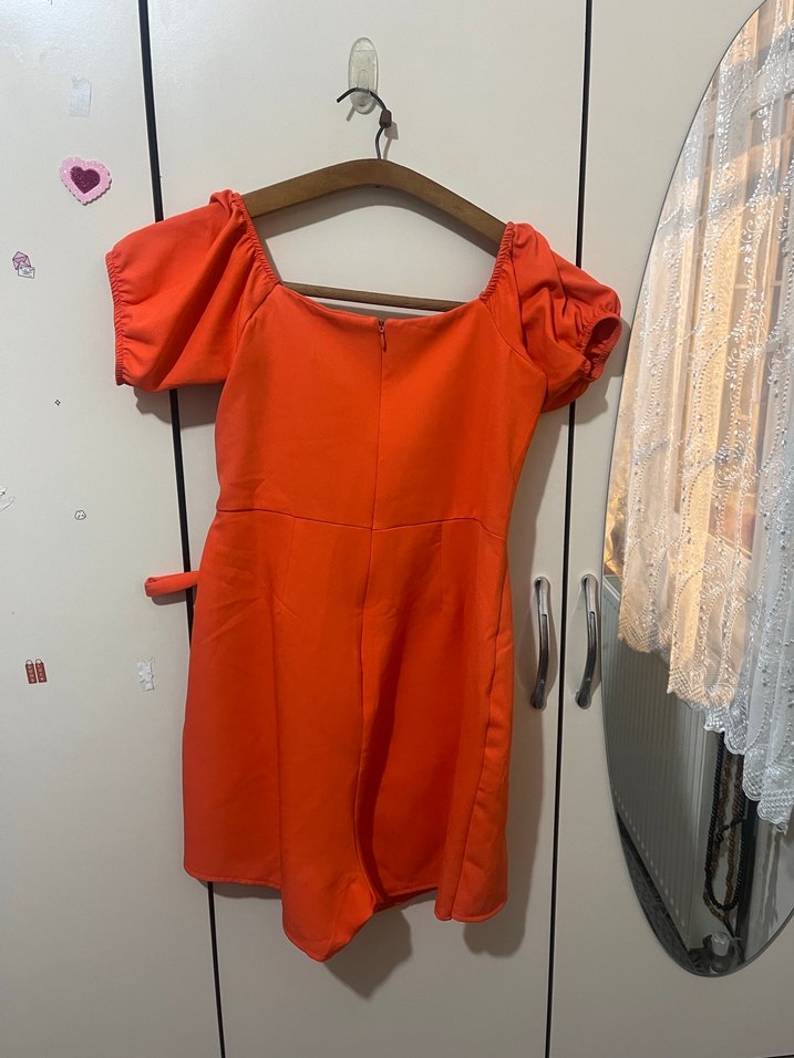 Turuncu Mini Kemerli Sokak Stili Elbise - Görsel 3