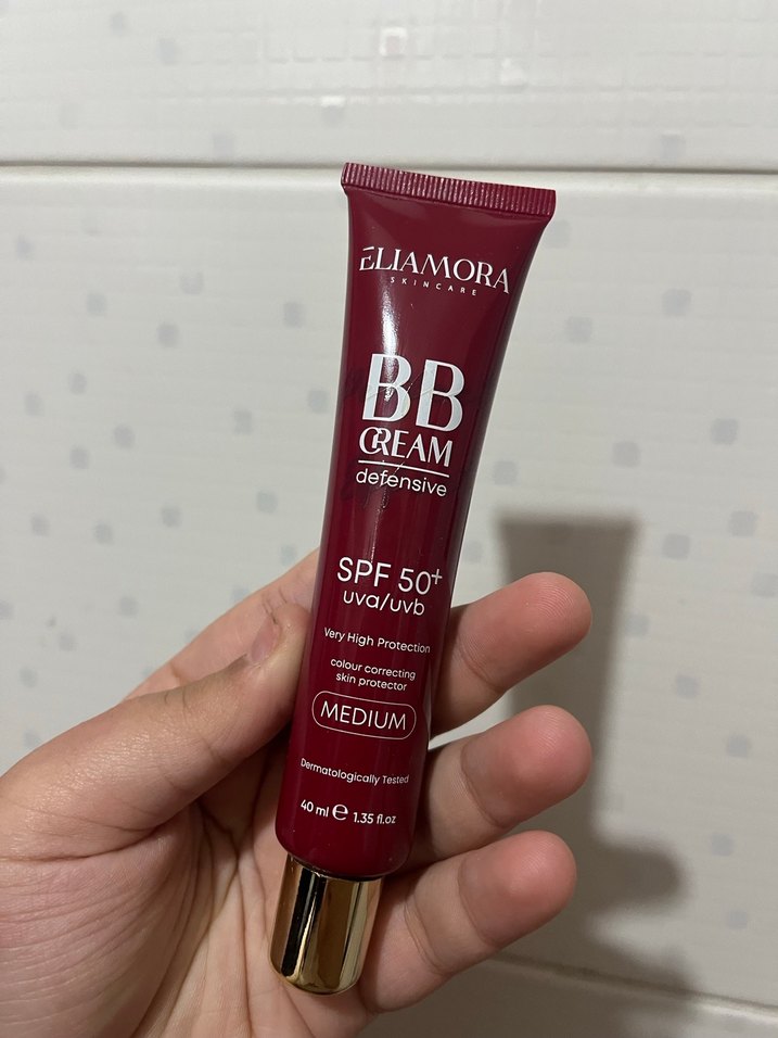 Burgundy Tonlu BB Krem SPF 50+ Medium - Görsel 4