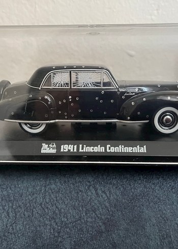 1941 Lincoln Continental Oyuncak Araba Siyah - Görsel 4