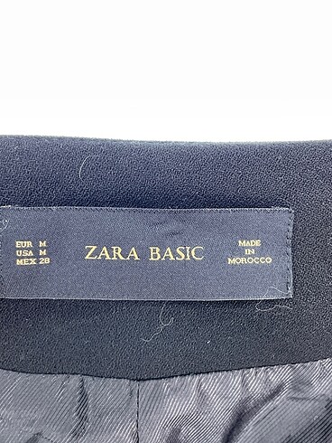 m Beden siyah Renk Zara Blazer %70 İndirimli.