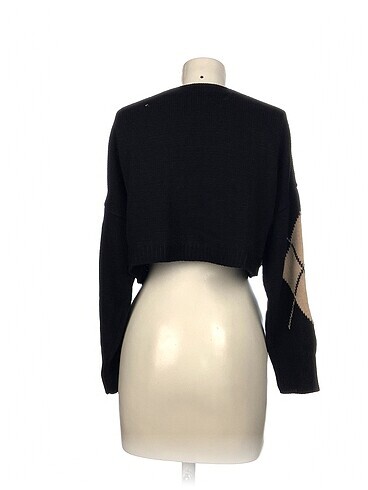 xs Beden Stradivarius Kazak / Triko %70 İndirimli.