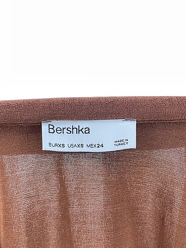 xs Beden çeşitli Renk Bershka Bluz %70 İndirimli.