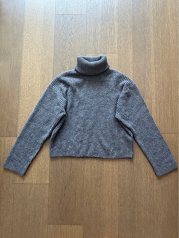 H&M kazak