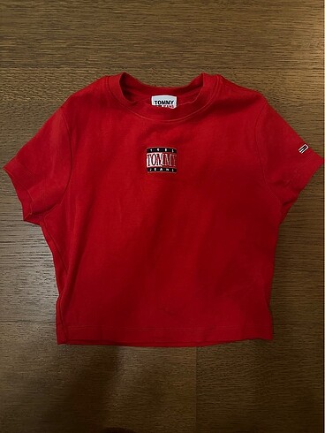 Tommy Crop Tshirt