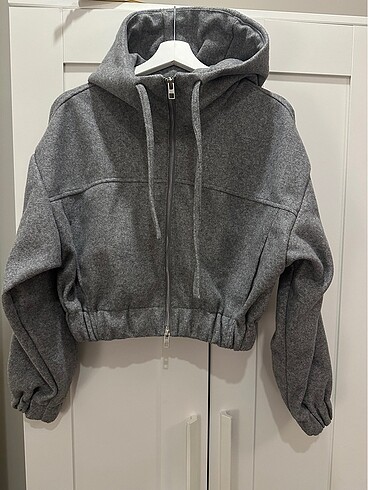 Zara Crop Oversize Hoodie