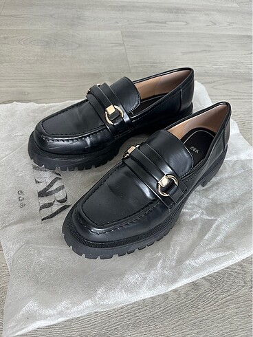 Zara Loafer