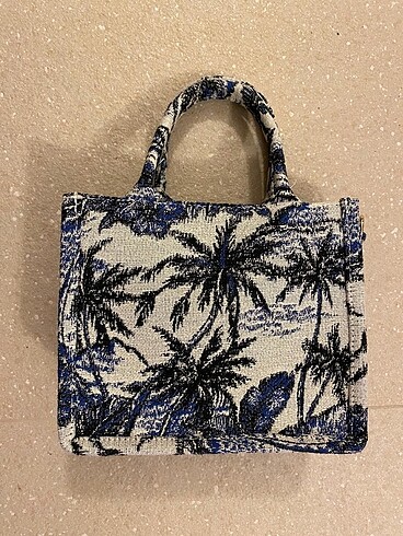  Beden H&M Mini Tote Canta