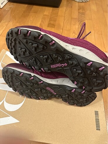 38 Beden Columbia sneakers