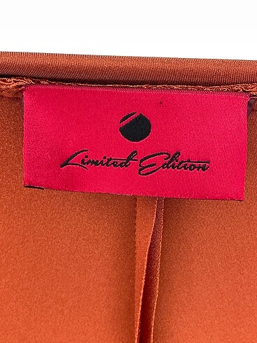 universal Beden çeşitli Renk Vintage Love Düz Kesim %70 İndirimli.
