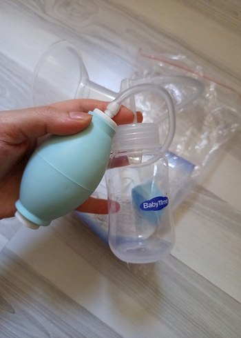  Beden BabyTime Pratik Göğüs Pompası 150ml Mavi