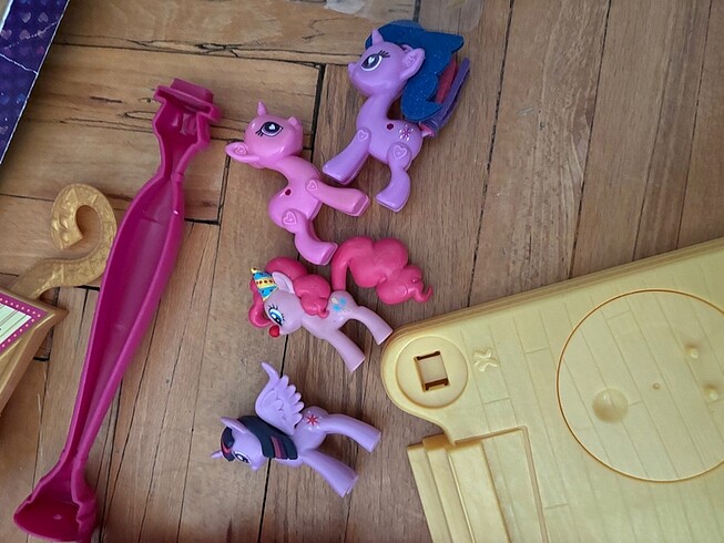 Beden Renk Equestria