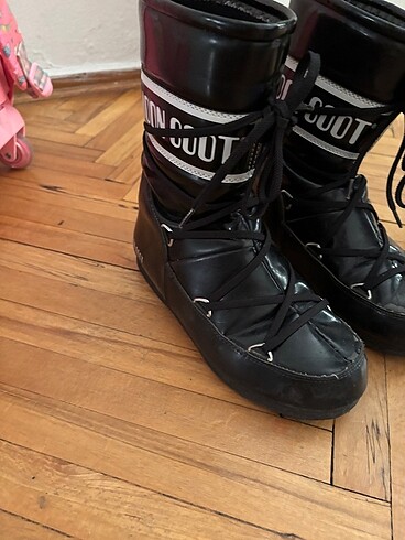 Moon Boot Moon boot