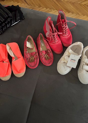 Püsküllü Pembe Süet Kadın Dolgu Topuklu Babet - Görsel 2