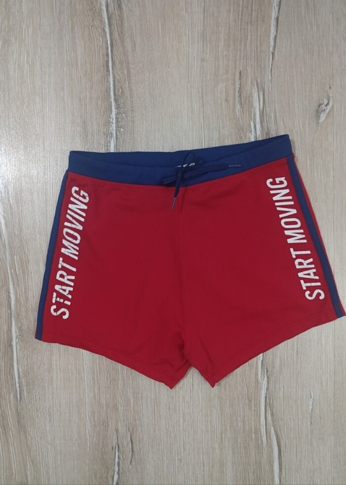 LCW erkek çocuk mayo  12-13 yas - Görsel 4