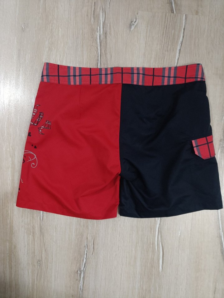 Kemerli Kırmızı Siyah Erkek Mini Şort - Görsel 4