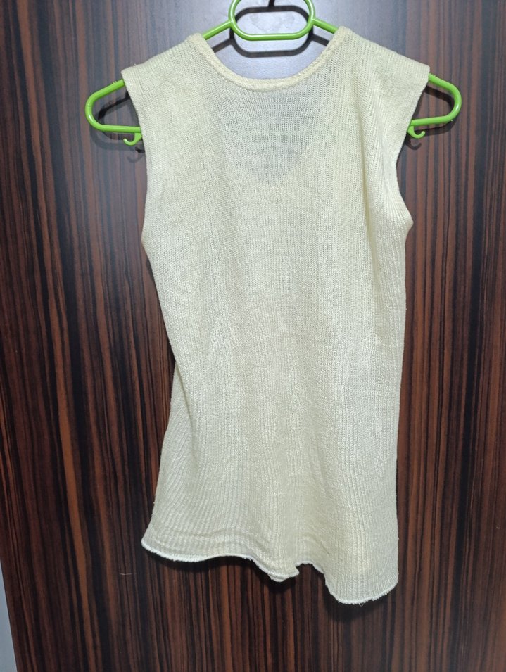 Bej Kolsuz Triko Kadın Yelek - Görsel 3