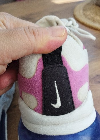 35 Beden Nike kiz cocuk Pembe Platform Spor Ayakkabı